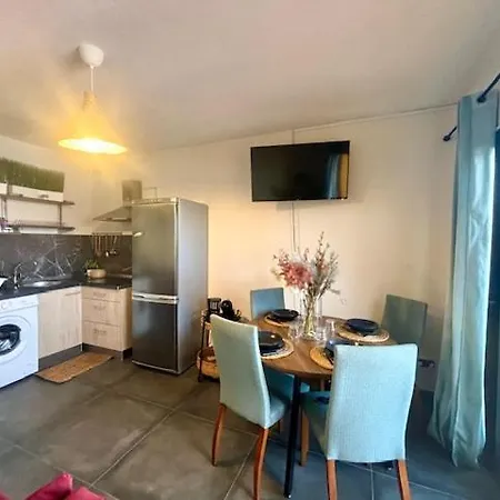 Casita Amalia 아파트